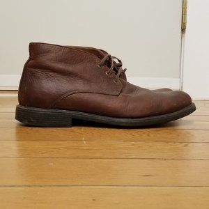 Leather waterproof chukka boots